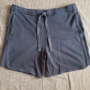 Abercrombie & Fitch Men’s Essential Fleece Sweat Shorts - Steel Grey - Size L